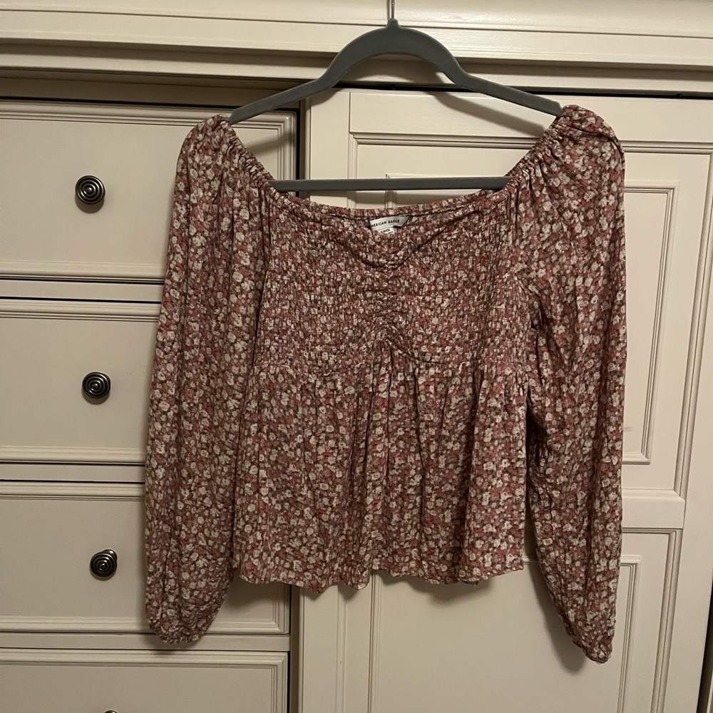 American Eagle Flowy Shirt